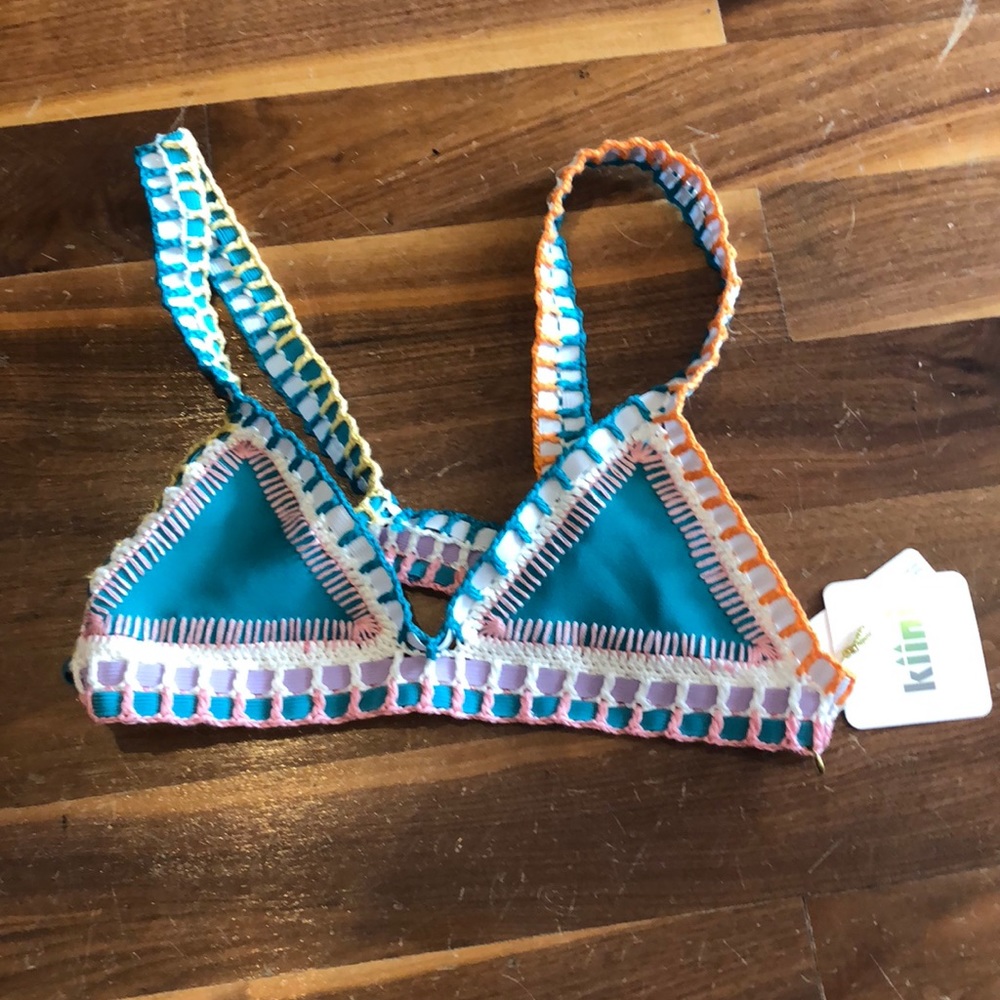 Kiini bikini top in turquoise
